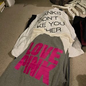 Women’s athletic clothes